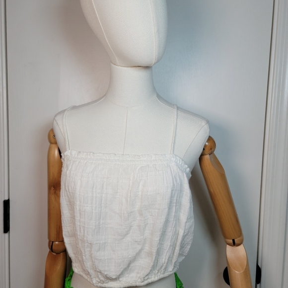 Aerie 98% Cotton White Crop Muslin Inspired Summer Top Size Medium - Picture 1 of 9
